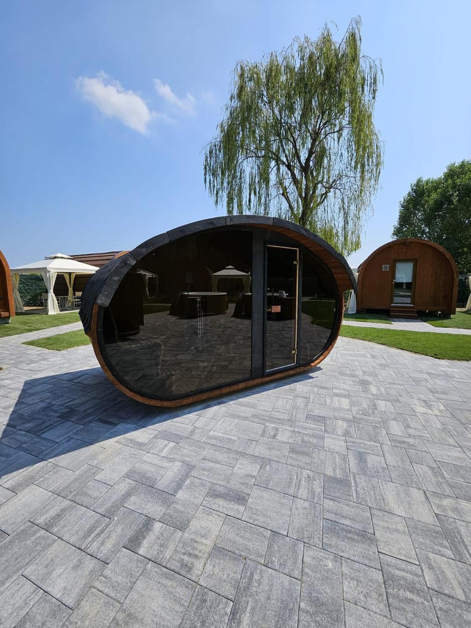 Vicolungo Glamour Lodge & Spa - Free Spa Hot Tub E Sauna Exteriör bild
