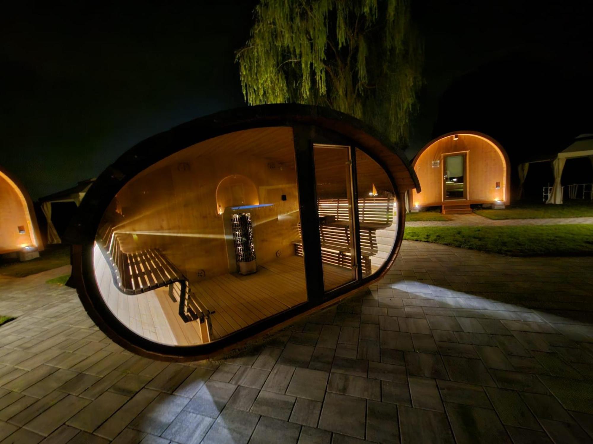 Vicolungo Glamour Lodge & Spa - Free Spa Hot Tub E Sauna Exteriör bild