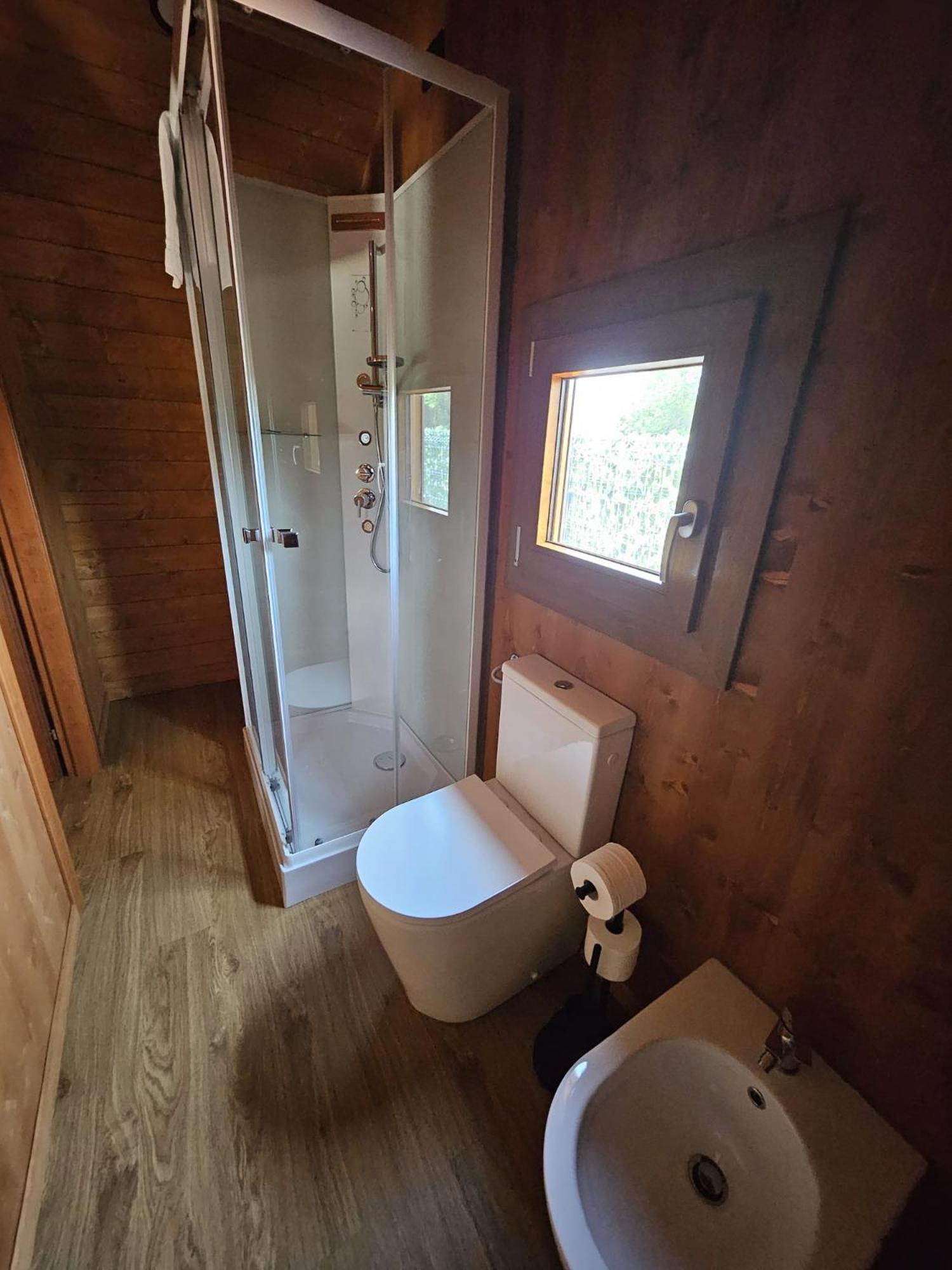 Vicolungo Glamour Lodge & Spa - Free Spa Hot Tub E Sauna Exteriör bild