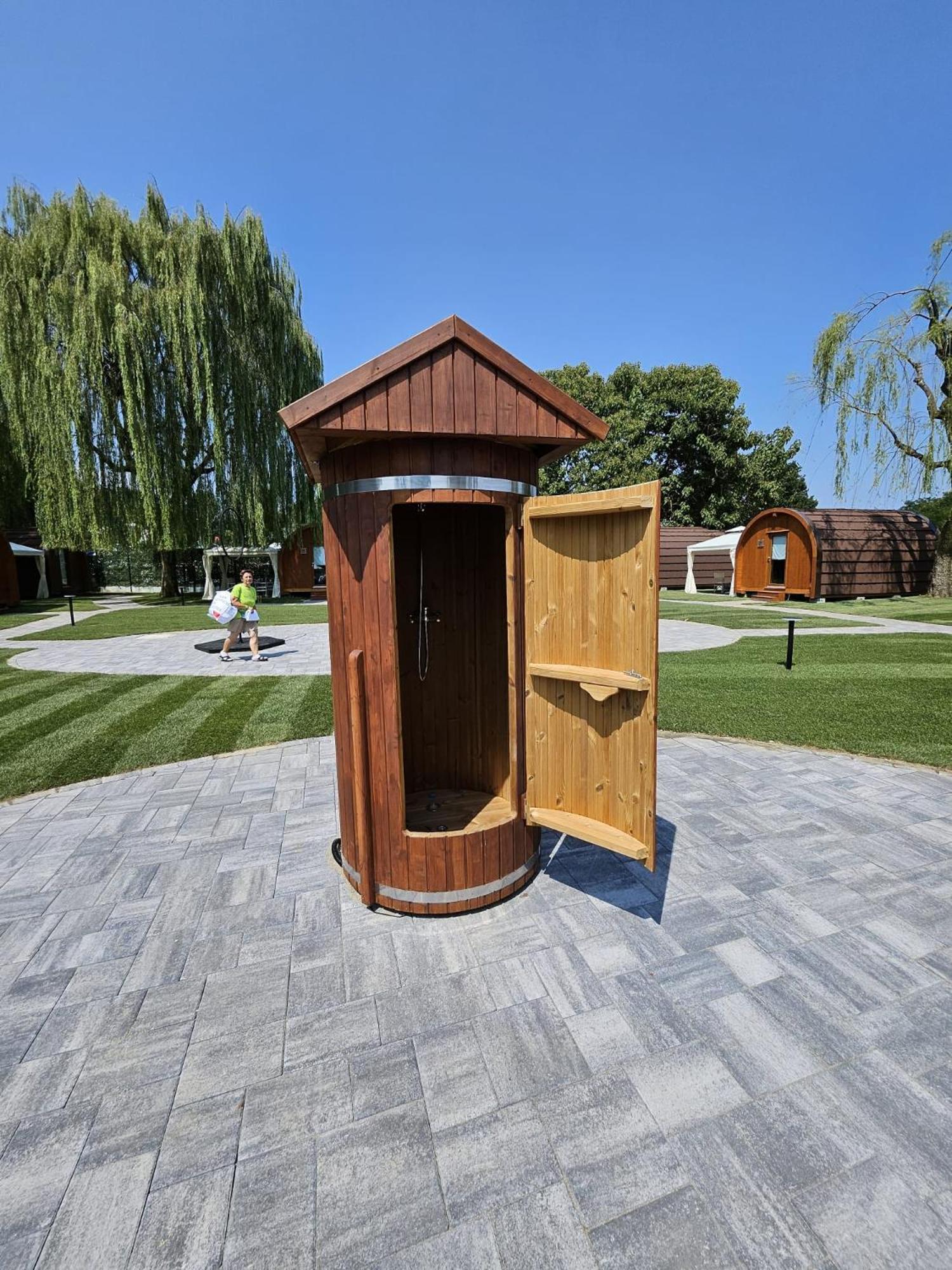 Vicolungo Glamour Lodge & Spa - Free Spa Hot Tub E Sauna Exteriör bild